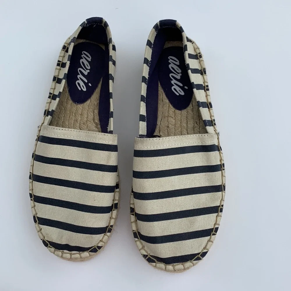 Aerie Striped espadrilles! Size 6! - Picture 4 of 7